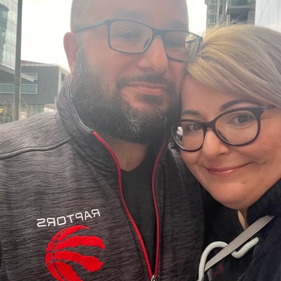 Meet your Posher, Rosa - Picture 2 of 3